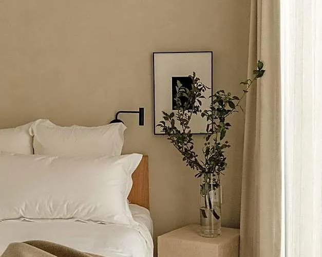Octavia Casa 4*